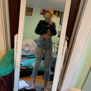 american eagle ripped jeans